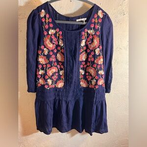 Navy Blue Embroidered Top 3/4 sleeve colorful lightweight summer sz 6 flowy